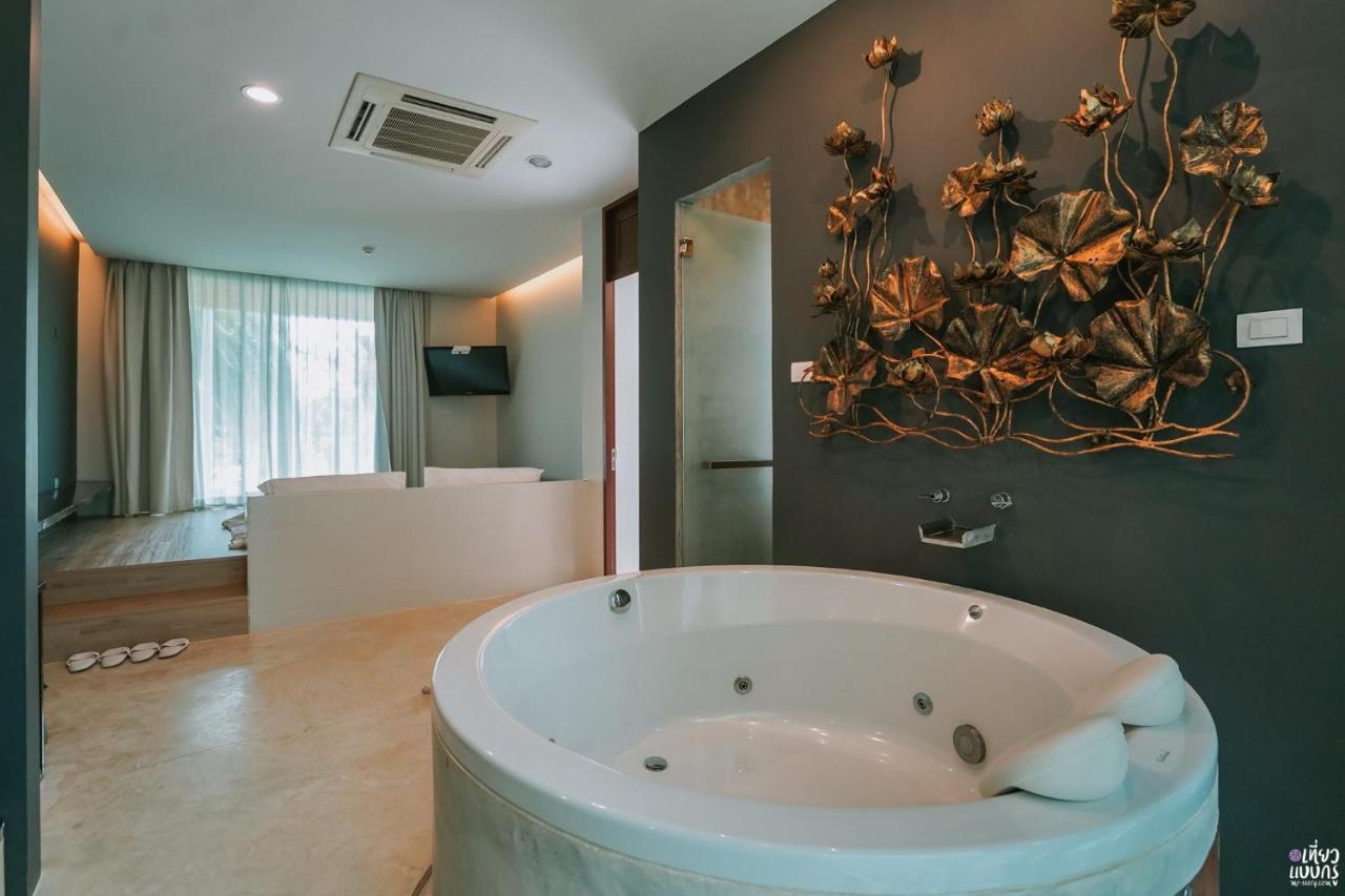 Ohana Resort and Restaurant Rayong Bagian luar foto