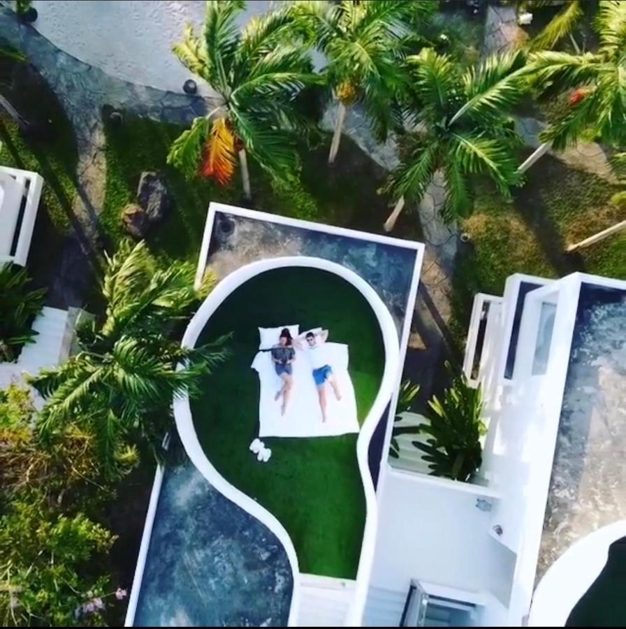 Ohana Resort and Restaurant Rayong Bagian luar foto