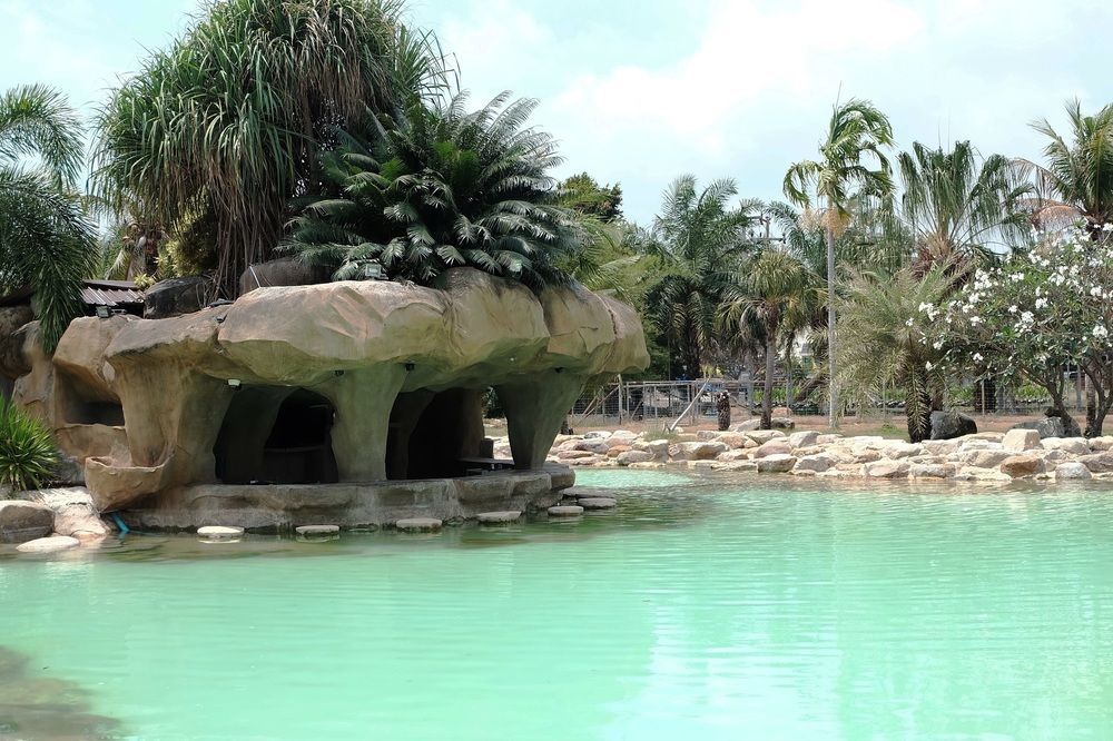Ohana Resort and Restaurant Rayong Bagian luar foto